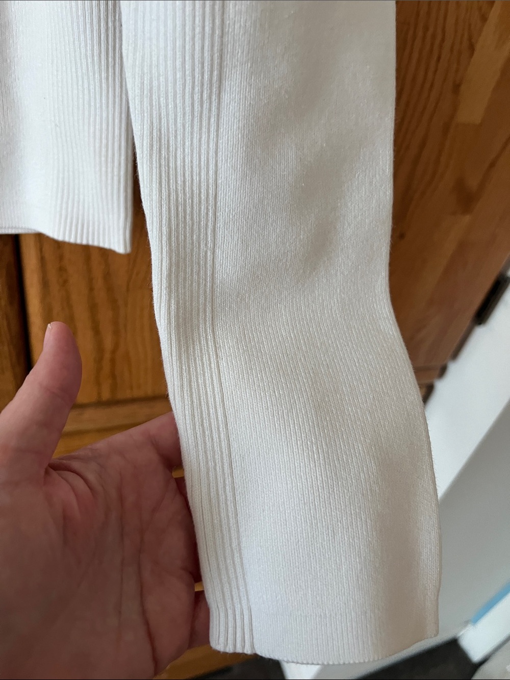 Valerie Stevens casual medium cotton blend turtleneck sweater w/ribbing details - Picture 2 of 6
